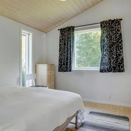 Mile - 260m From The Sea By Interhome *